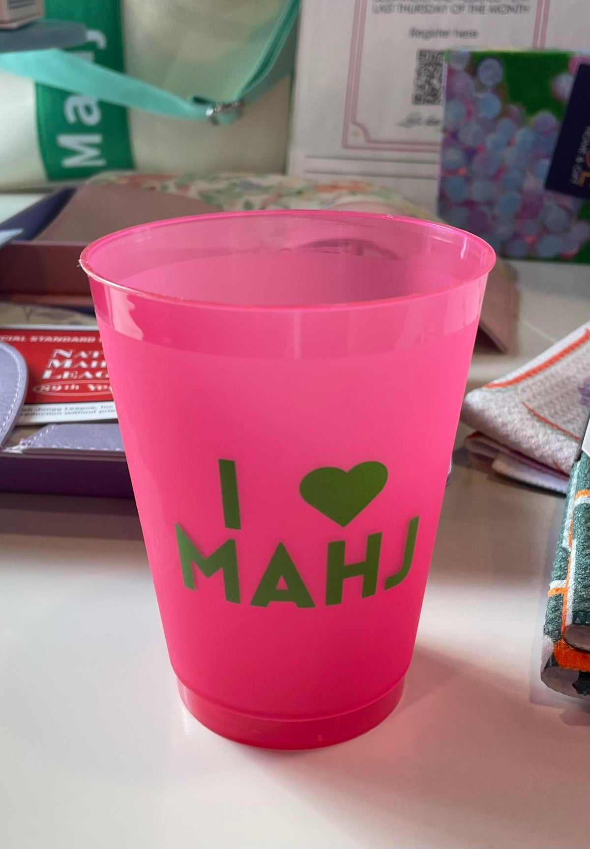 WDC - "I Love Mahj" Cups S/8